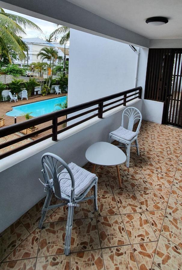 Les Cerisiers - Exclusive Beach Residence - 3 Bedroom Modern Apartment, Flic-en-Flacq Exterior foto